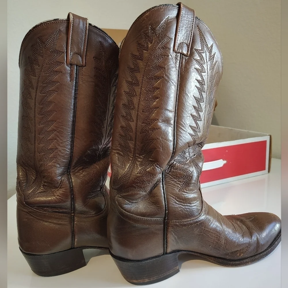 Justin Boots dark brown